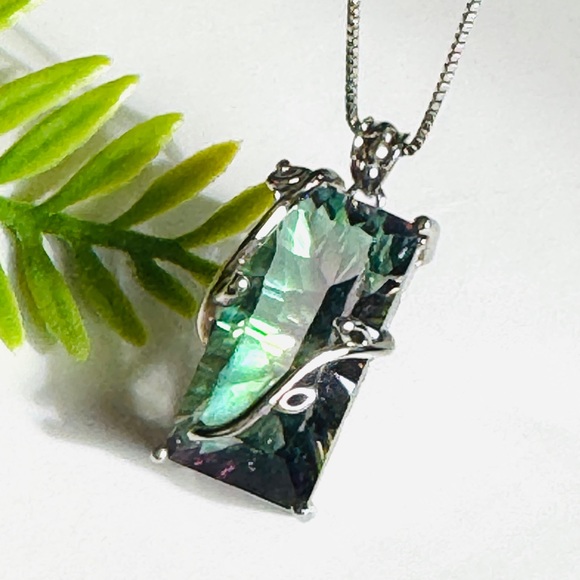 Mystic Quartz Ladies 18” Sterling Silver Necklace - Picture 1 of 10